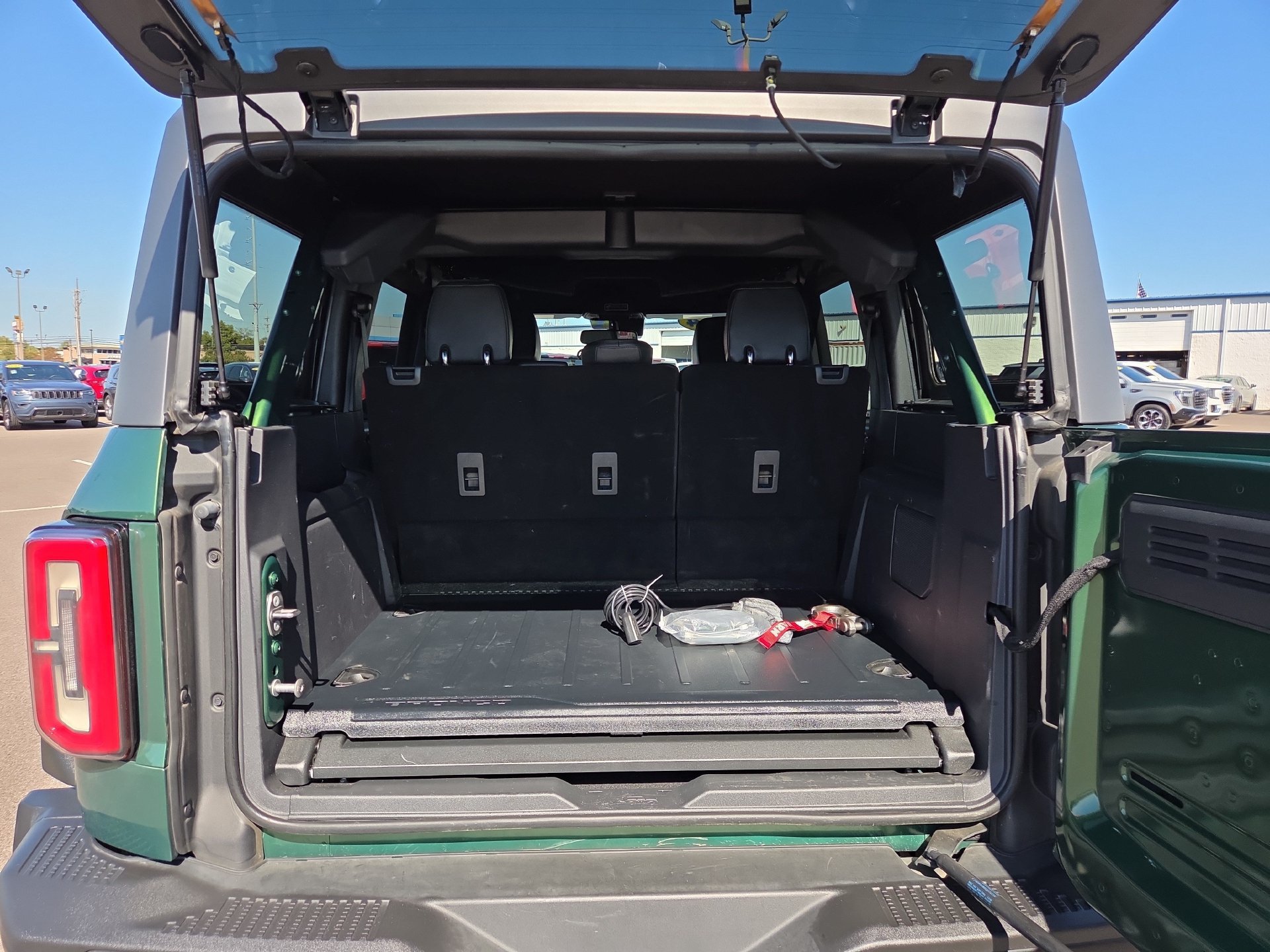 Used 2024 Ford Bronco Everglades AWD/4WD image 14