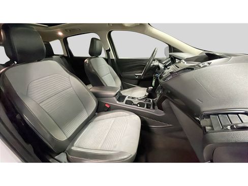 Used 2018 Ford Escape SE w/ SE Sport Appearance Package AWD/4WD image 18