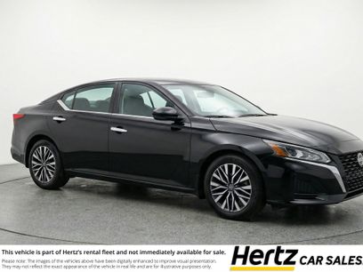 Used 2025 Nissan Altima 2.5 SV
