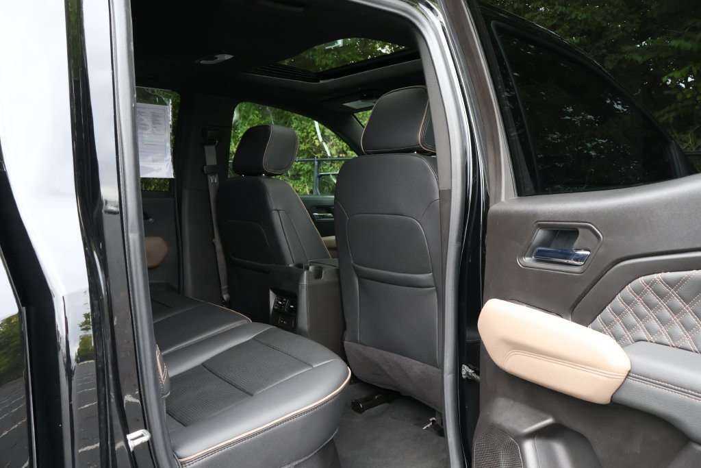Certified 2025 GMC Canyon Denali AWD/4WD image 51