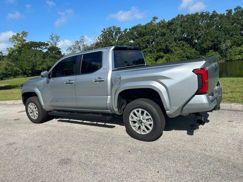 Used 2025 Toyota Tacoma SR5 RWD image 4