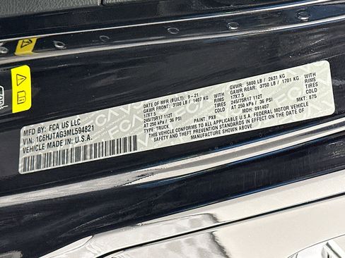 Used 2021 Jeep Gladiator Sport image 12