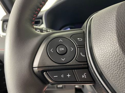 Used 2024 Toyota RAV4 SE w/ Weather & Moonroof Package AWD/4WD image 11