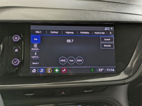 Used 2023 Buick Envision Essence image 24