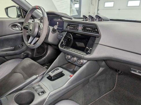 Used 2024 Nissan Z NISMO w/ Floor Mat Package image 38