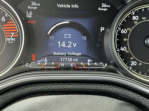 Used 2020 Jeep Cherokee Limited w/ Advanced Safety Group FWD image 32