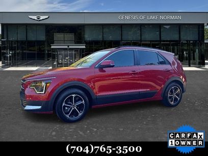 Used 2023 Kia Niro EX