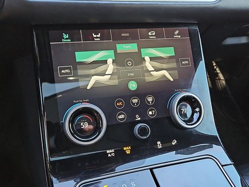 Used 2018 Land Rover Range Rover Velar R-Dynamic SE image 16