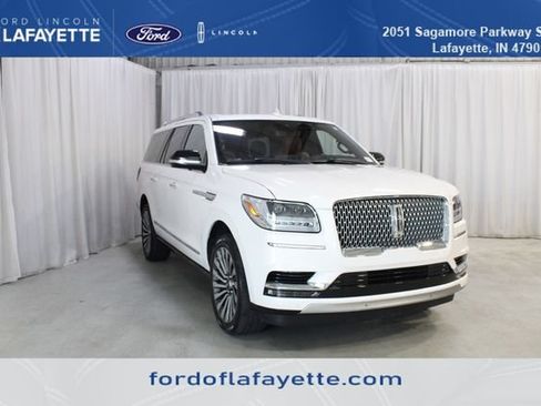 Used 2019 Lincoln Navigator L Reserve AWD/4WD image 1
