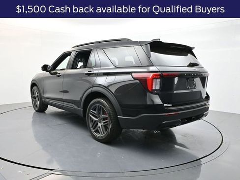 New 2025 Ford Explorer ST-Line w/ ST-Line Street Pack image 5