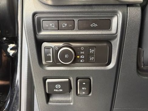 Used 2021 Ford F150 Lariat w/ Equipment Group 502A High AWD/4WD image 34