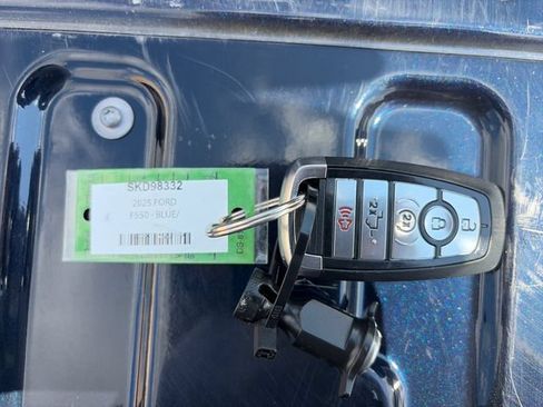 Used 2025 Ford F150 Lariat w/ Equipment Group 501A Mid AWD/4WD image 40