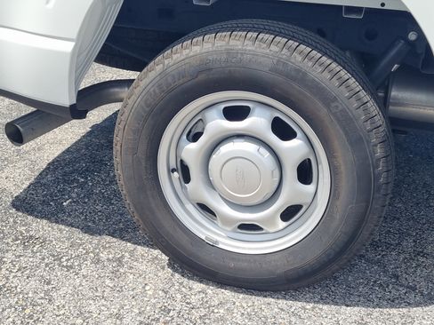 Used 2025 Ford F150 XL RWD image 11
