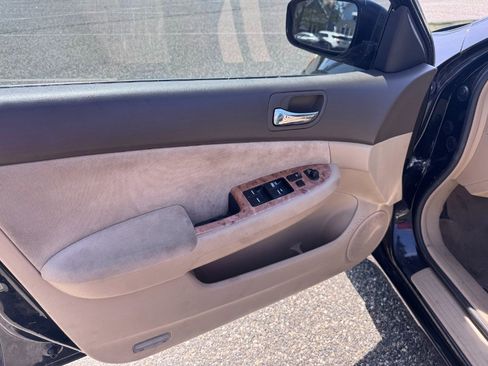 Used 2003 Honda Accord EX image 11