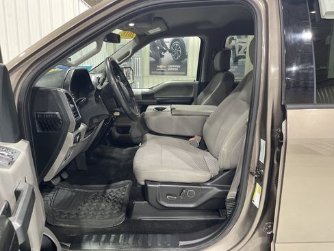 Used 2018 Ford F150 XLT w/ Equipment Group 302A Luxury AWD/4WD image 2