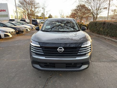 New 2026 Nissan Kicks S image 2