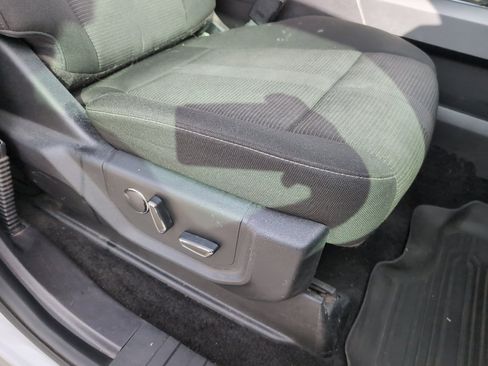 Used 2017 Ford F150 XLT w/ Equipment Group 302A Luxury image 26