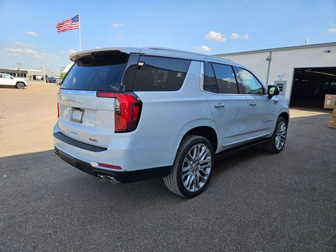 New 2026 GMC Yukon Denali w/ Denali Reserve Package AWD/4WD image 6