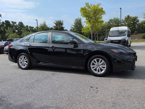 Used 2025 Toyota Camry LE FWD image 2