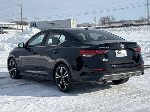 Used 2023 Nissan Sentra SR w/ SR Premium Package image 26