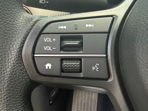 New 2027 Honda HR-V LX image 19