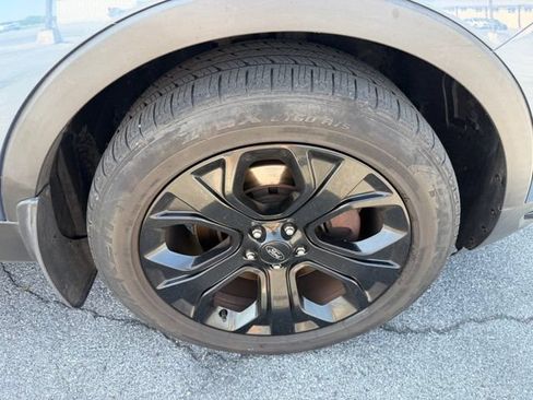 Used 2019 Ford Explorer Sport w/ Equipment Group 401A AWD/4WD image 10