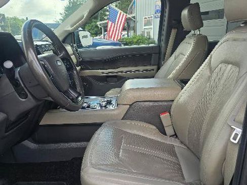 Used 2018 Ford Expedition Limited AWD/4WD image 8