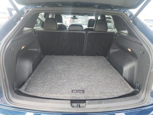 Used 2023 Volkswagen Atlas Cross Sport SEL Premium R-Line image 10