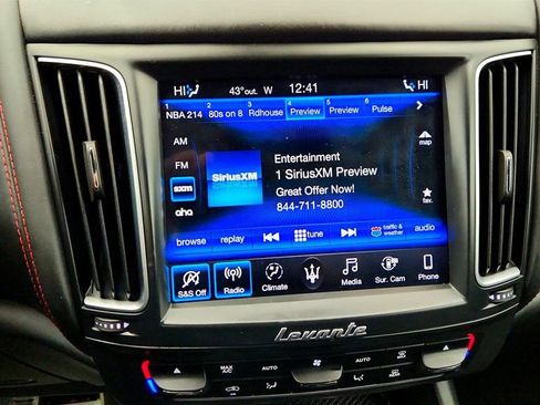 Used 2019 Maserati Levante GTS image 19