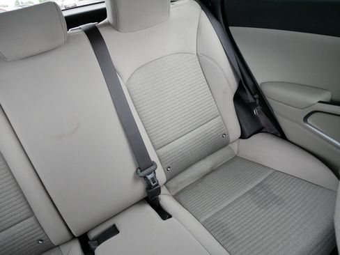 Used 2020 Kia Soul S FWD image 14