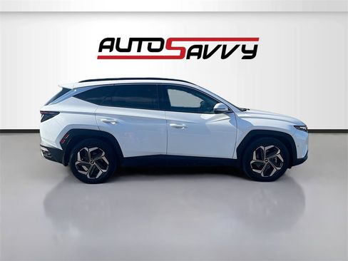 Used 2022 Hyundai Tucson Limited image 8