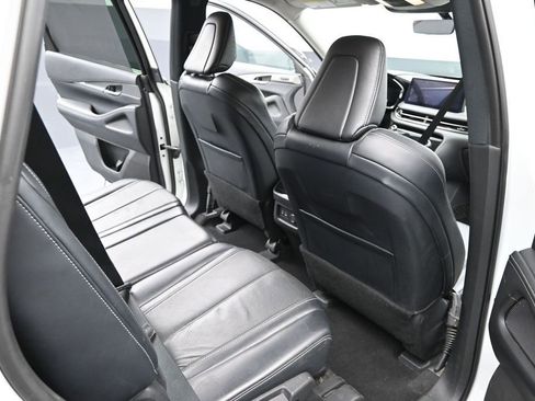 Used 2023 INFINITI QX60 Luxe w/ Cargo Package AWD/4WD image 12