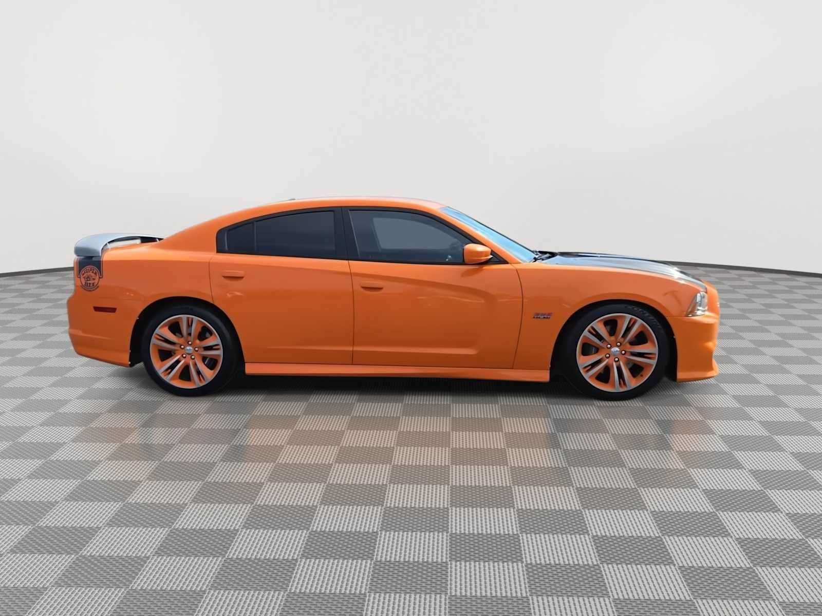 Used 2014 Dodge Charger SRT8 Super Bee w/ Convenience Group II RWD image 9