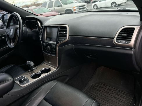 Used 2014 Jeep Grand Cherokee Limited image 27