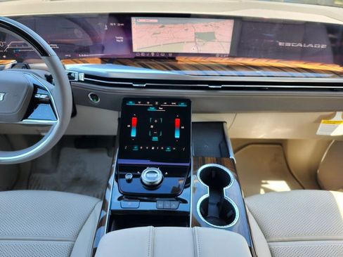 New 2026 Cadillac Escalade Platinum Sport AWD/4WD image 12