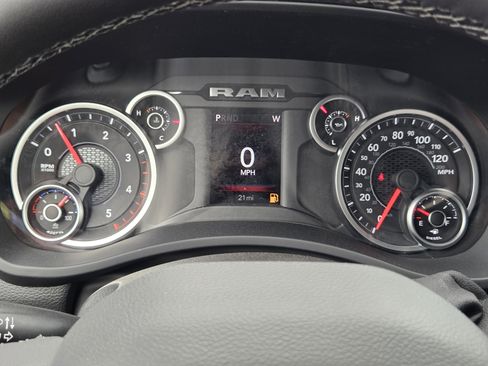 New 2026 RAM 3500 Lone Star AWD/4WD image 13