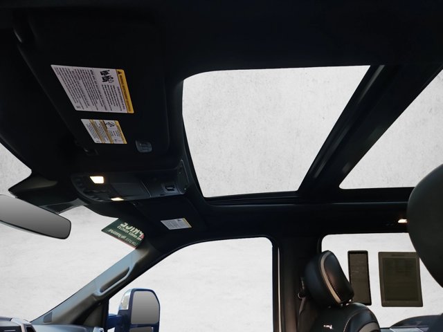 Used 2018 Ford F150 Platinum w/ Technology Package AWD/4WD image 16