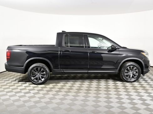 Used 2022 Honda Ridgeline Sport image 5