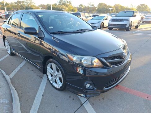 Used 2013 Toyota Corolla S image 8