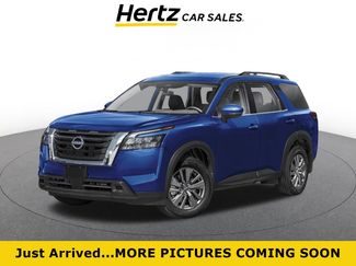 Used 2025 Nissan Pathfinder SV FWD video 1