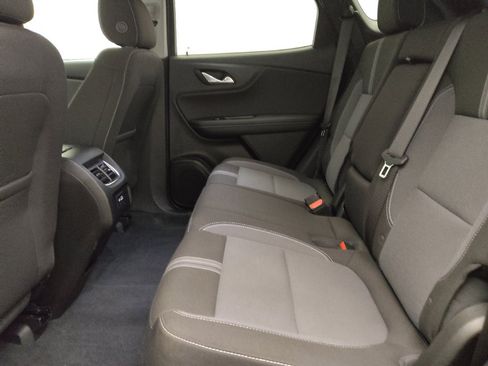 Used 2024 Chevrolet Blazer LT w/ Convenience Package FWD image 18