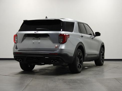 Used 2022 Ford Explorer ST w/ Equipment Group 401A AWD/4WD image 4
