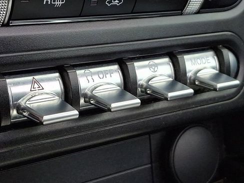 Used 2021 Ford Mustang Convertible w/ Equipment Group 101A image 29