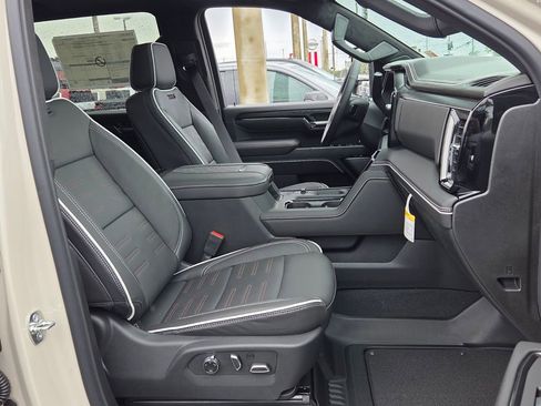 New 2026 GMC Sierra 2500 AT4X AWD/4WD image 14