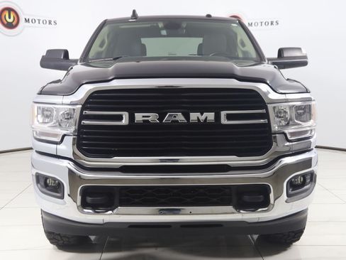Used 2020 RAM 2500 Big Horn w/ Level 1 Equipment Group AWD/4WD image 5