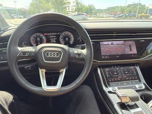Used 2025 Audi Q7 2.0T Premium Plus AWD/4WD image 17