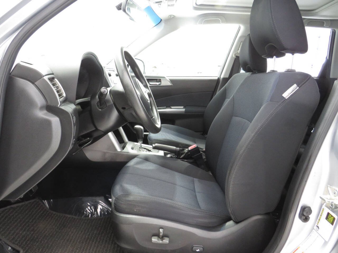 Used 2012 Subaru Forester 2.5X Premium AWD/4WD image 15