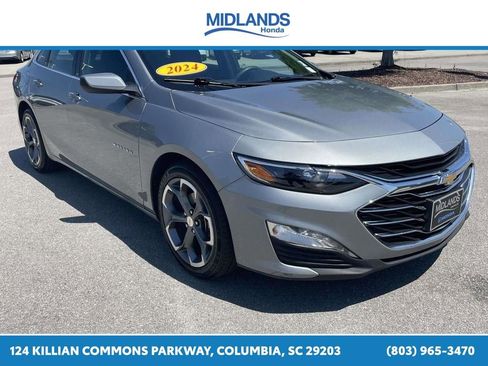 Used 2024 Chevrolet Malibu LT FWD image 1