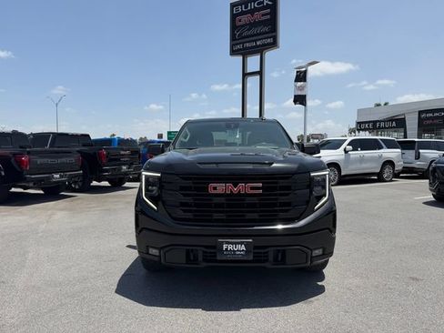 Used 2022 GMC Sierra 1500 Elevation AWD/4WD image 2