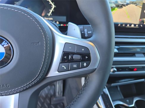 New 2026 BMW X7 xDrive40i w/ M Sport Package image 29